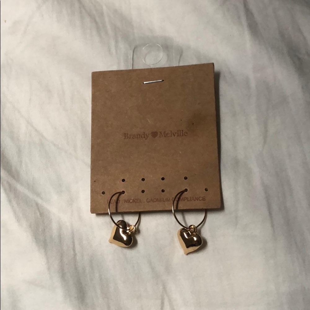 ✨LAST DAY✨ Gold Heart Hoop Earrings